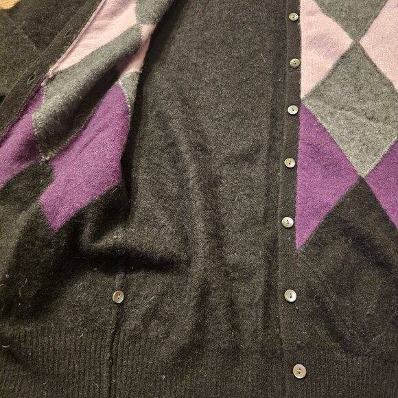 Lord & Taylor Argyle cashmere cardigan - Picture 9 of 10